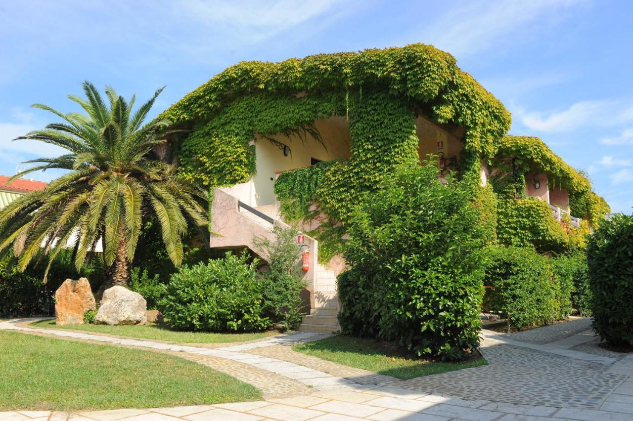 Villaggio Residence Club Le Ginestre Villapiana Lido Exterior foto